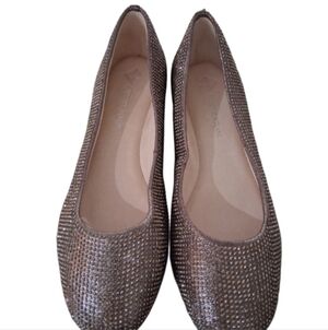 Antonio Melani Taupe Rhinestone Ballet Flats SZ 6